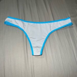 VICTORIA SECRET THONG